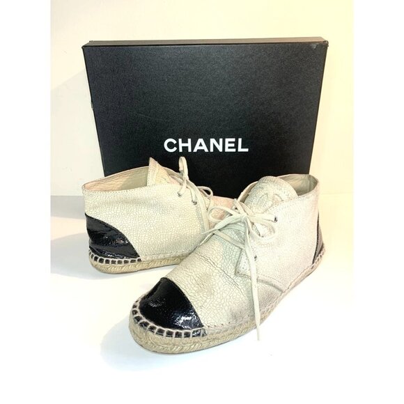 CHANEL Crackled Leather Espadrille High Top Shoe Size EU 38 US 8 - Picture 3 of 15